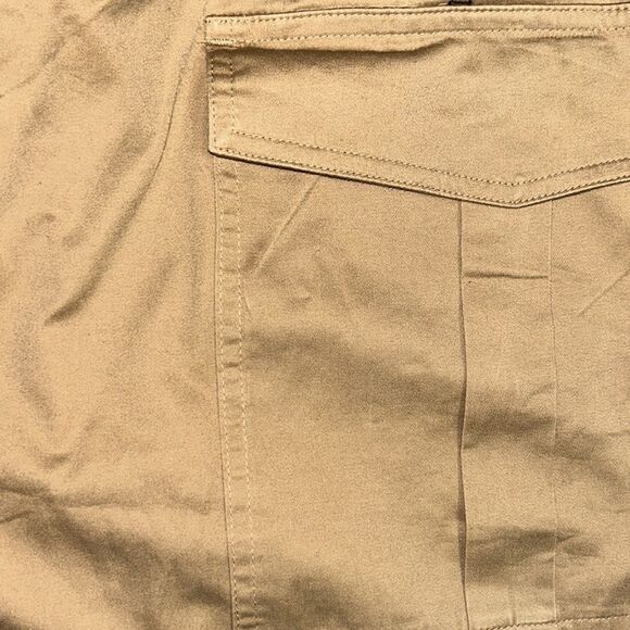 H&M Tan Khaki Cargo Belted Ankle Length Pants(Size 14) - Picture 7 of 7